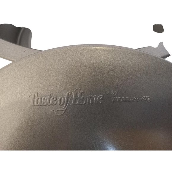 Wearever Taste Of Home Bundt Cake Pan Mold Gray Removable Center Metal Non Stick - Picture 4 of 8